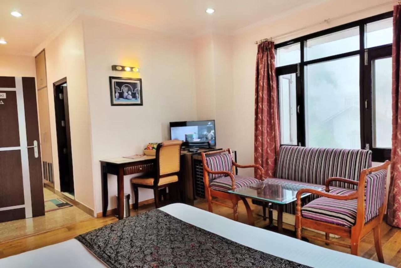 Hotel Marc Shimla Eksteriør bilde