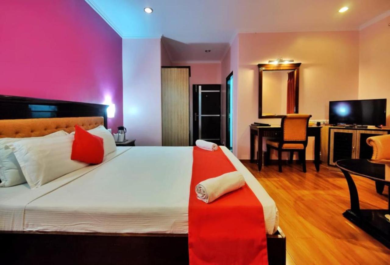 Hotel Marc Shimla Eksteriør bilde