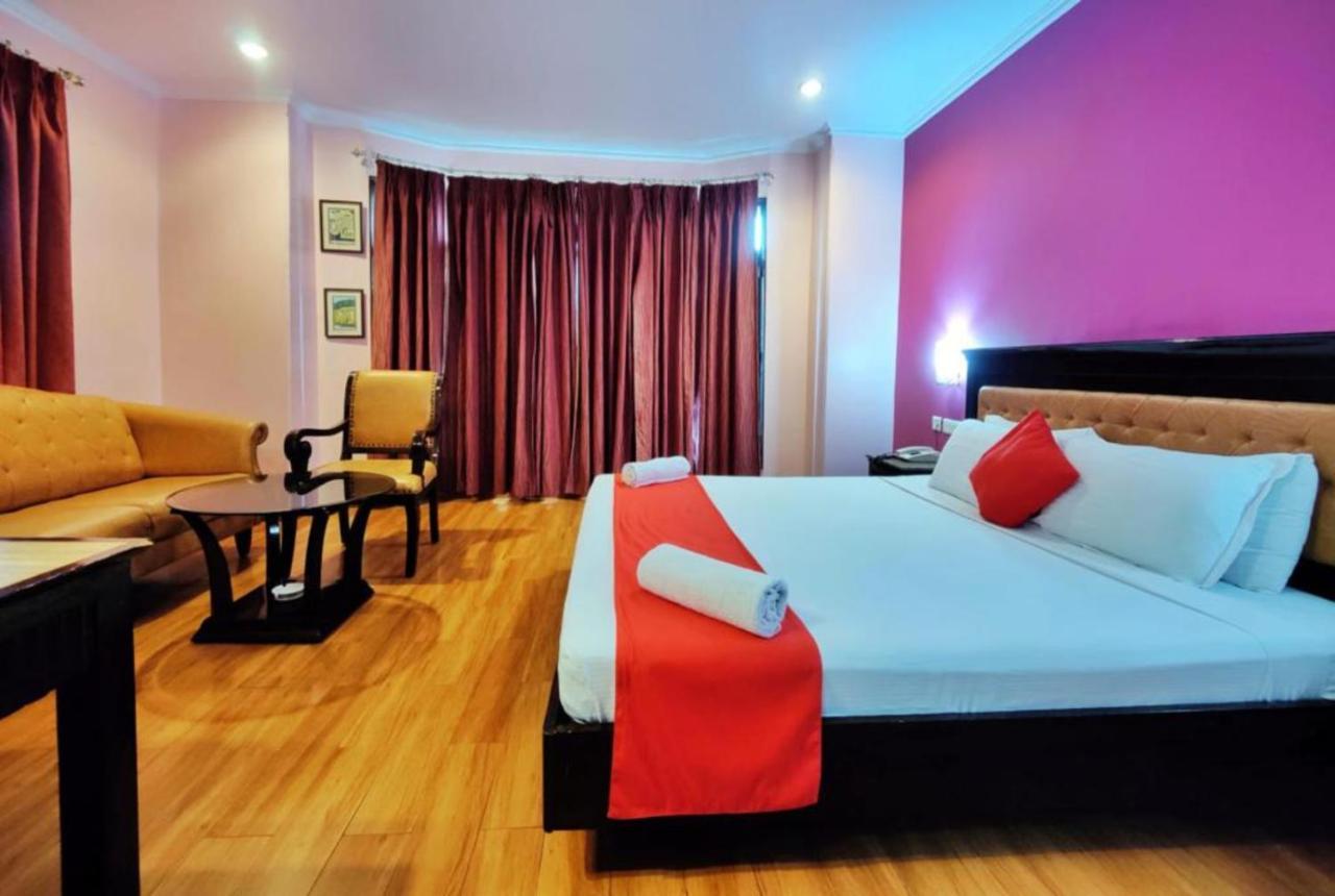 Hotel Marc Shimla Eksteriør bilde