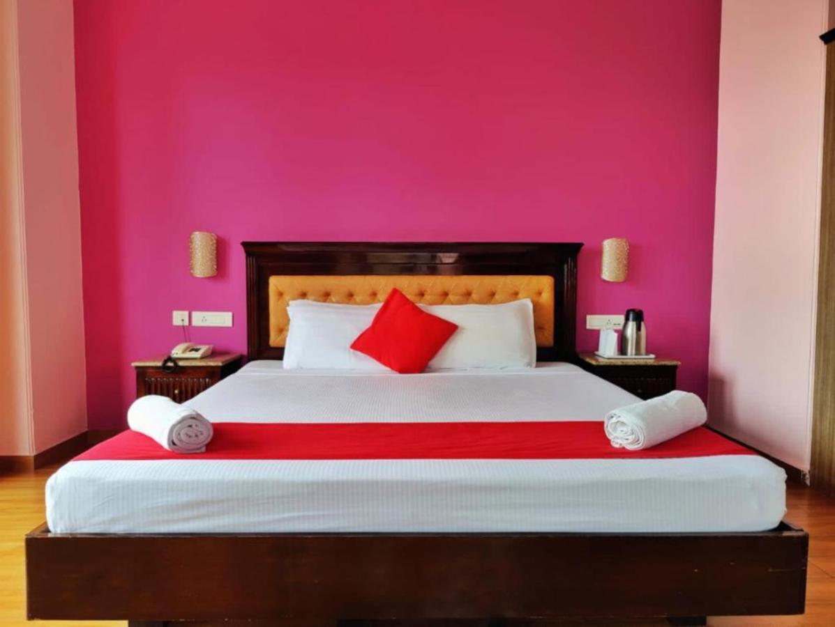Hotel Marc Shimla Eksteriør bilde