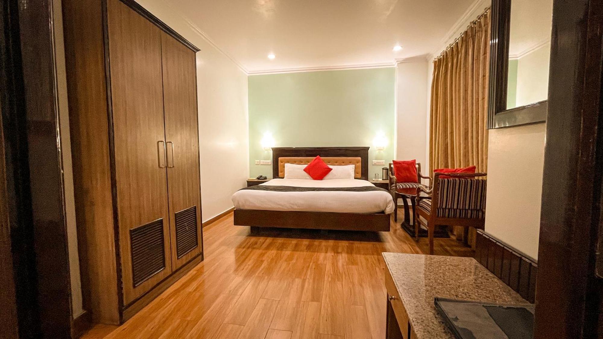 Hotel Marc Shimla Eksteriør bilde