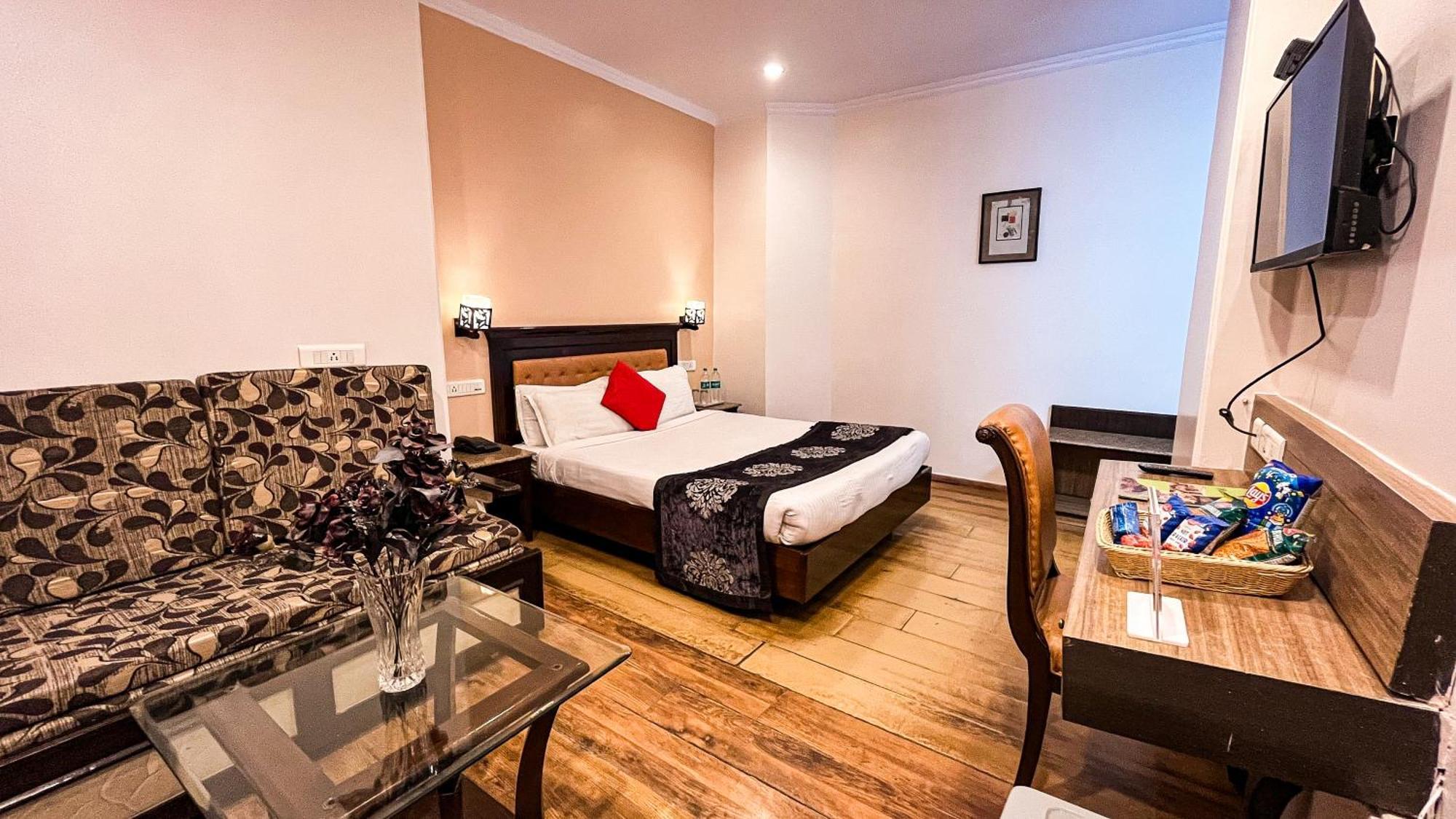 Hotel Marc Shimla Eksteriør bilde